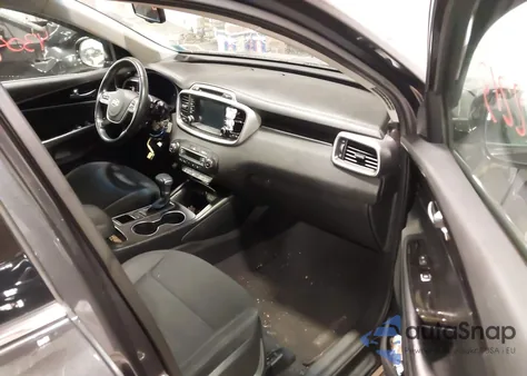 2019 Kia Sorento 2.4L Lx from USA, damaged, VIN 5XYPGDA30KG452389